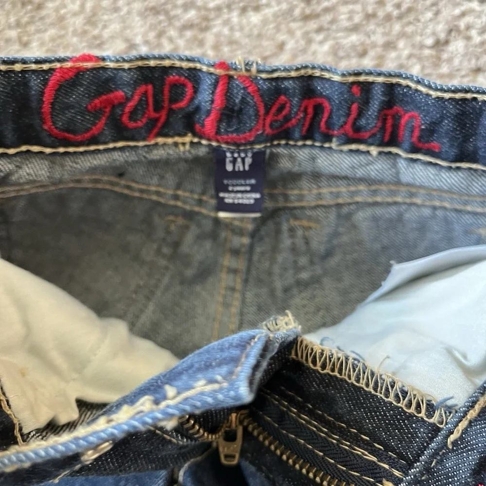 Gap Denim Jeans Girls 2T Flower Embroidered Adjustable Waist‎